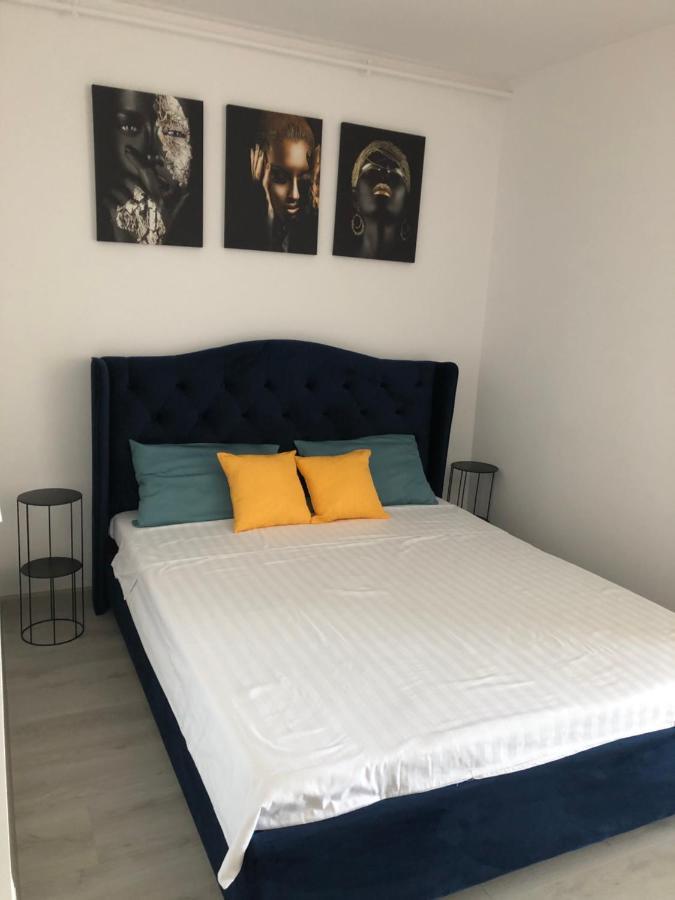 Hils Pallady Bucharest Apartments מראה חיצוני תמונה